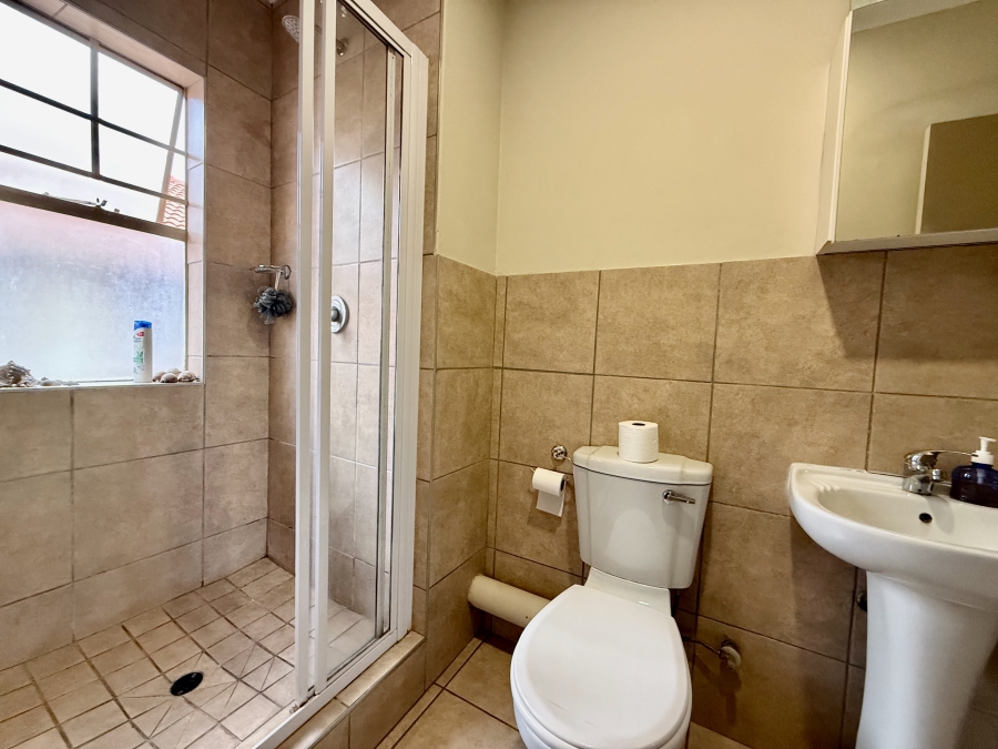 4 Bedroom Property for Sale in Hazeldean Gauteng