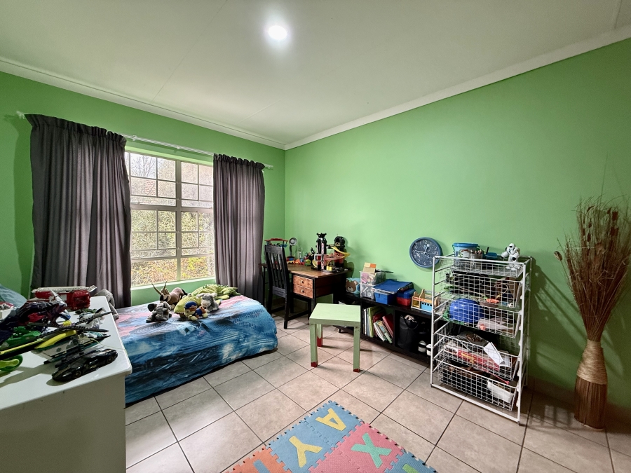 4 Bedroom Property for Sale in Hazeldean Gauteng
