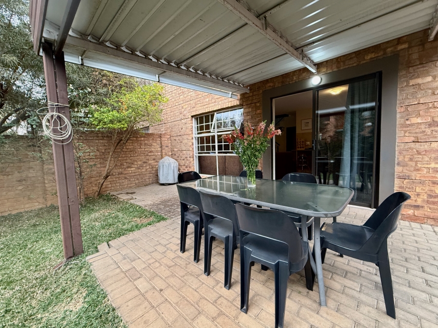 4 Bedroom Property for Sale in Hazeldean Gauteng
