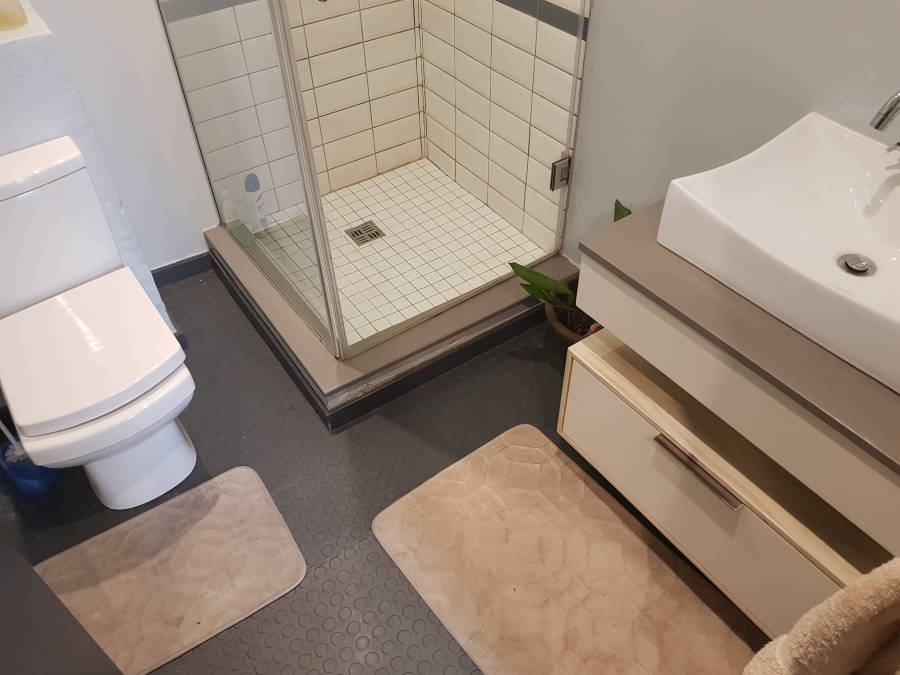 To Let 2 Bedroom Property for Rent in Braamfontein Werf Gauteng