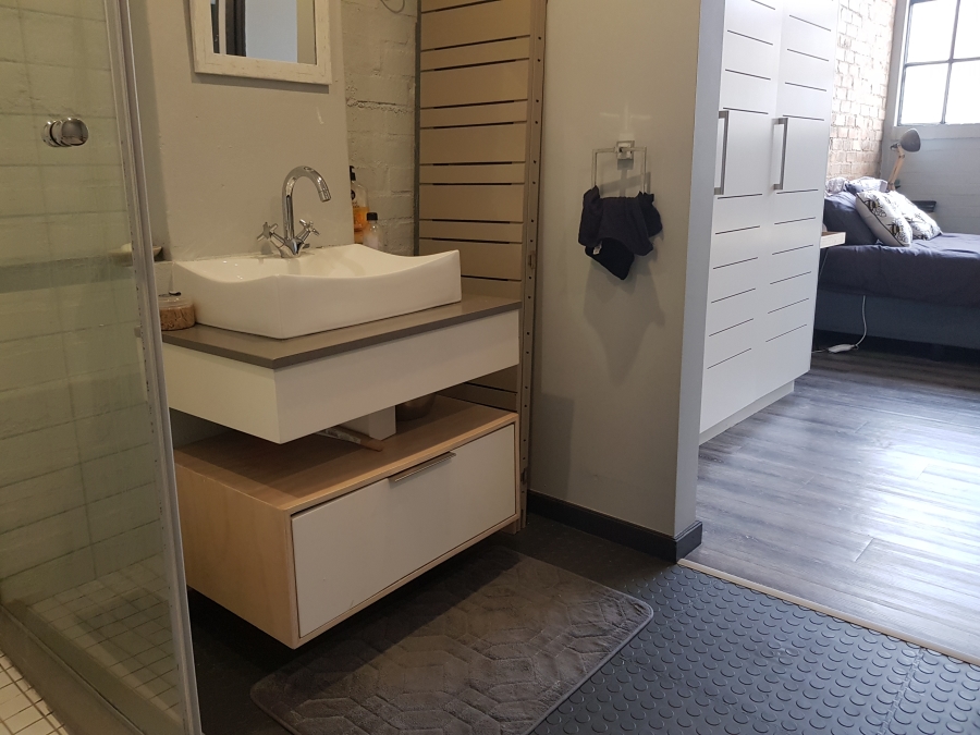 To Let 2 Bedroom Property for Rent in Braamfontein Werf Gauteng