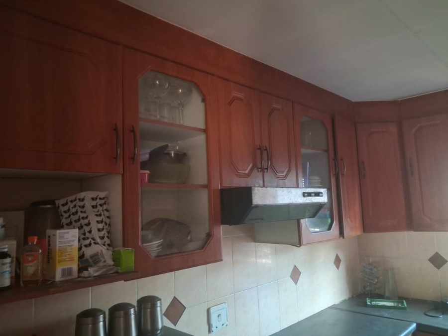 3 Bedroom Property for Sale in Lotus Gardens Gauteng