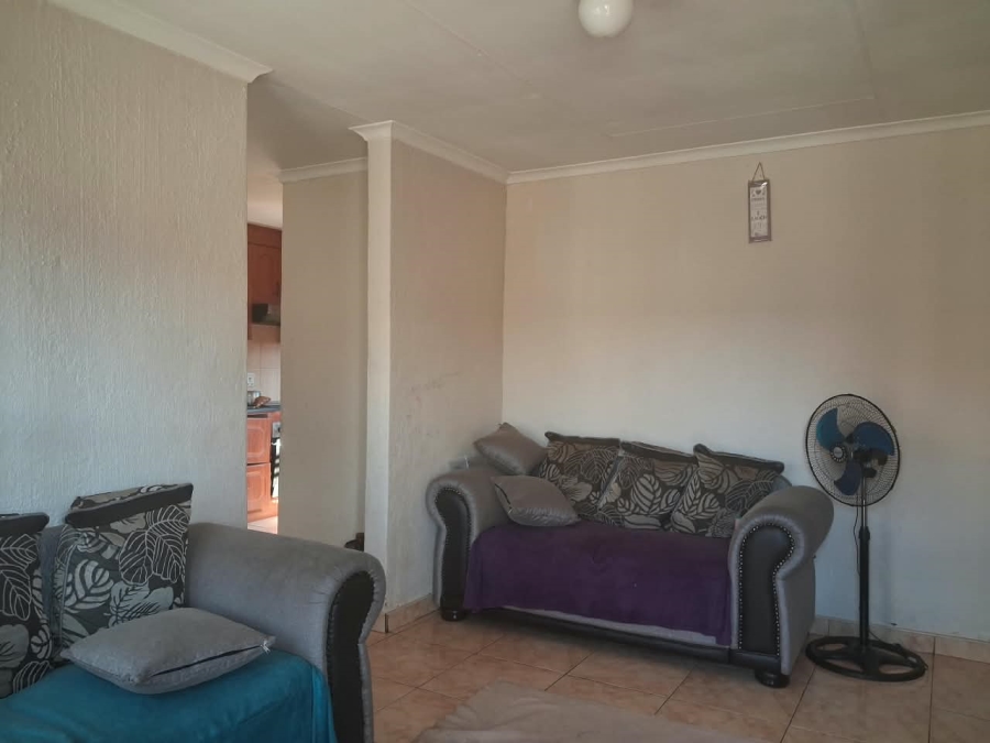 3 Bedroom Property for Sale in Lotus Gardens Gauteng