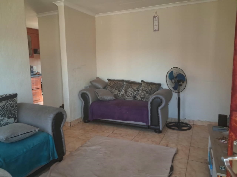 3 Bedroom Property for Sale in Lotus Gardens Gauteng