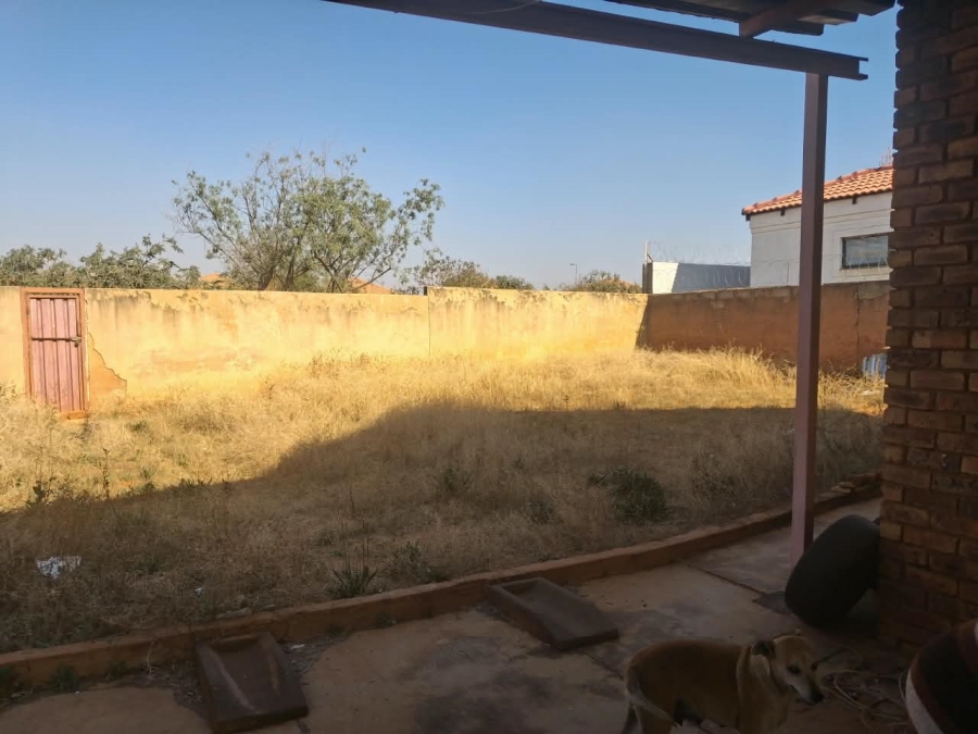 3 Bedroom Property for Sale in Lotus Gardens Gauteng