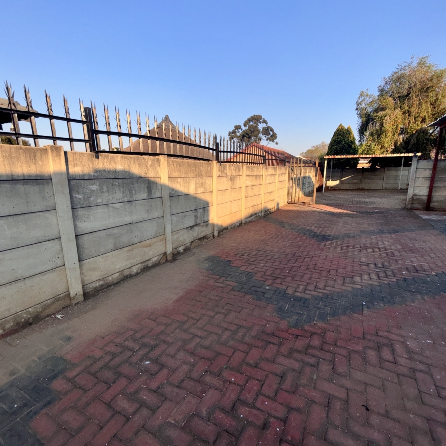 3 Bedroom Property for Sale in Greenhills Ext 3 Gauteng