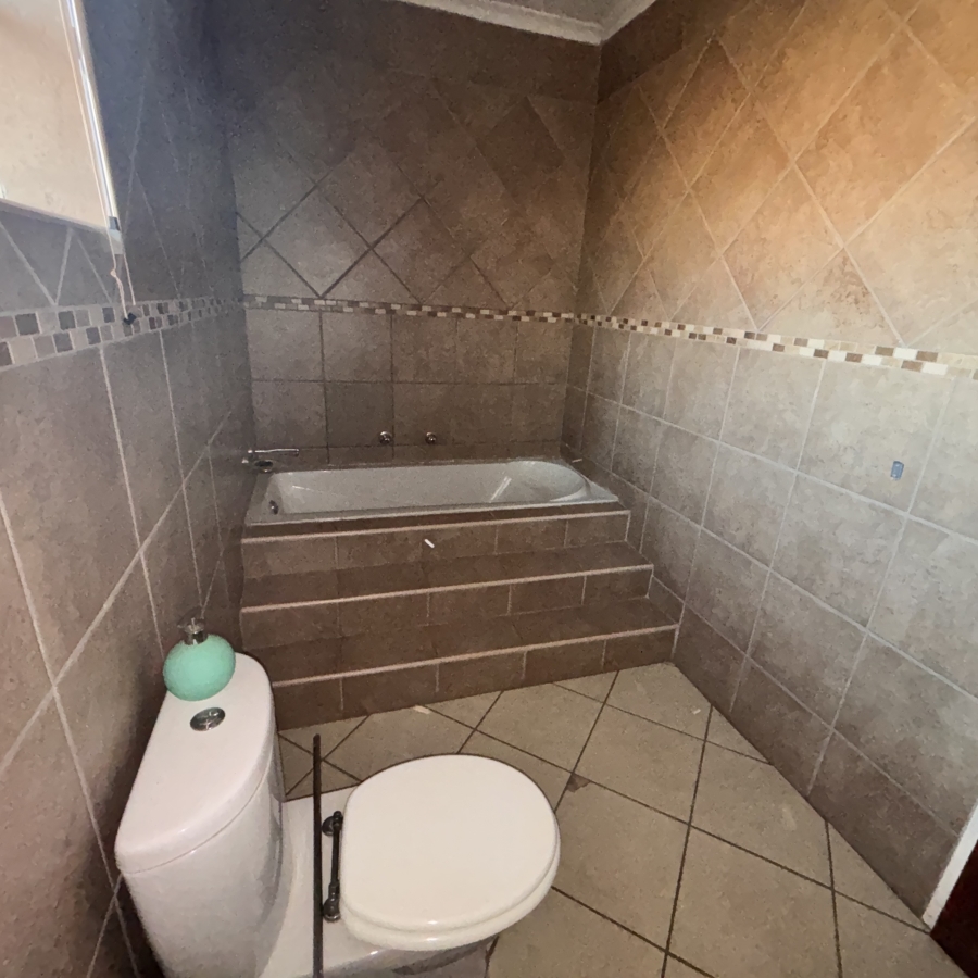 3 Bedroom Property for Sale in Greenhills Ext 3 Gauteng