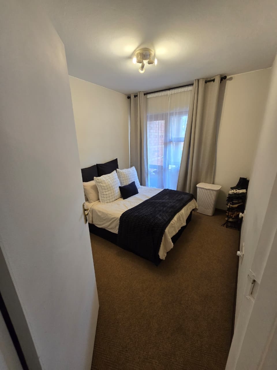 To Let 1 Bedroom Property for Rent in Bryanston Gauteng