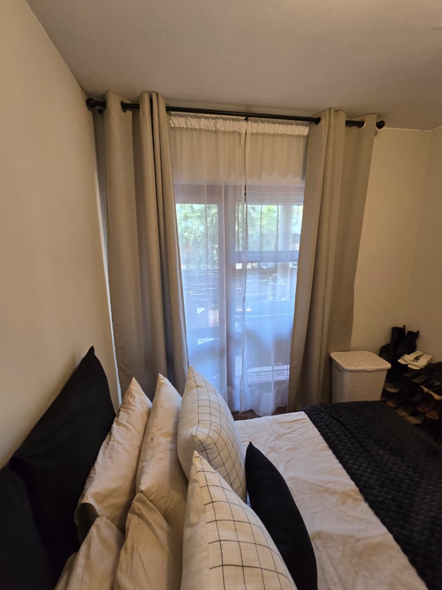To Let 1 Bedroom Property for Rent in Bryanston Gauteng