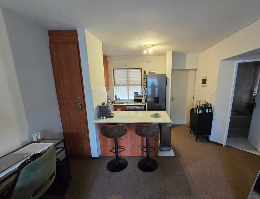 To Let 1 Bedroom Property for Rent in Bryanston Gauteng