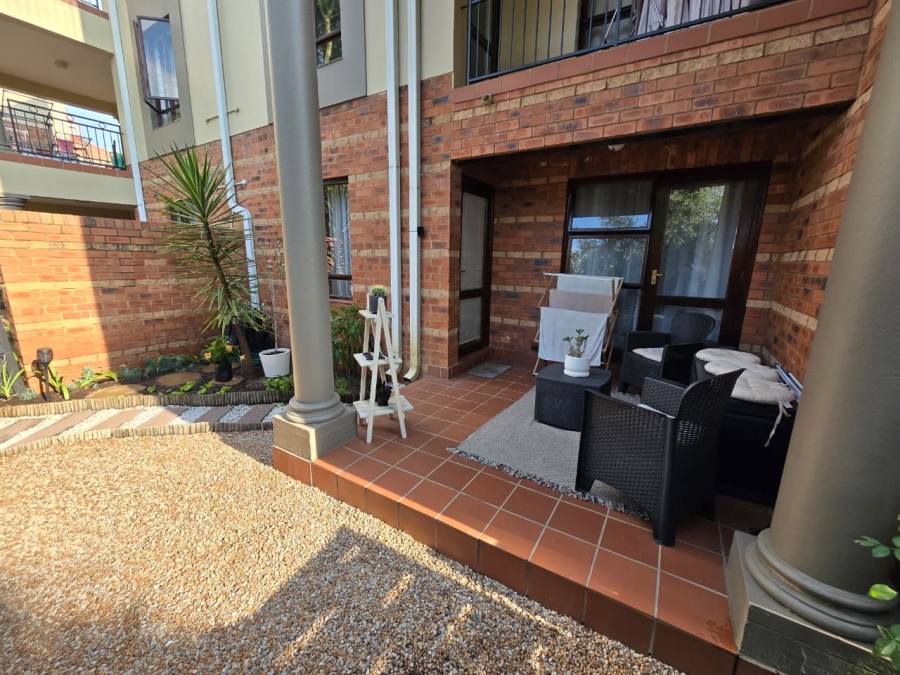 To Let 1 Bedroom Property for Rent in Bryanston Gauteng