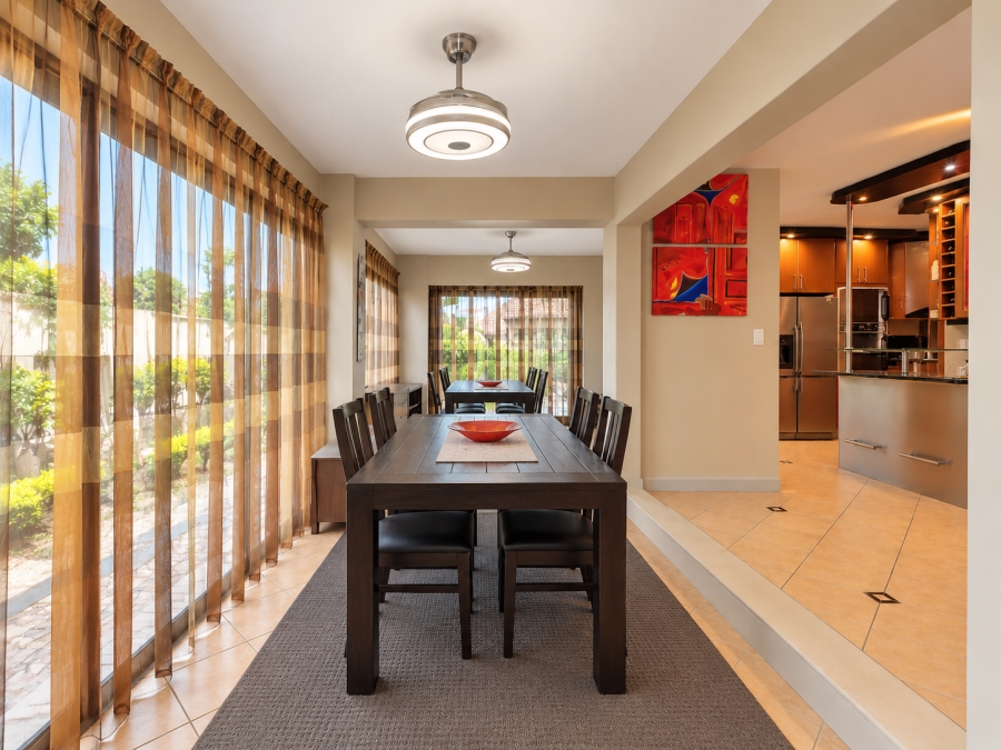 5 Bedroom Property for Sale in Willowbrook Gauteng