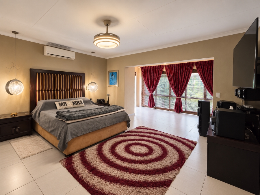 5 Bedroom Property for Sale in Willowbrook Gauteng