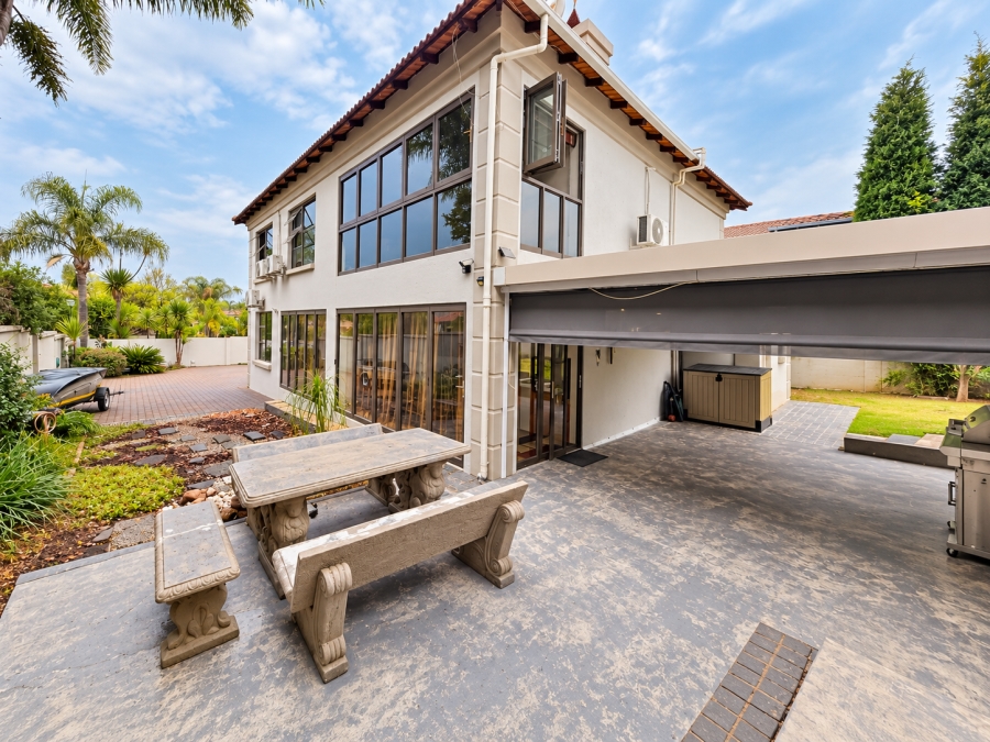 5 Bedroom Property for Sale in Willowbrook Gauteng