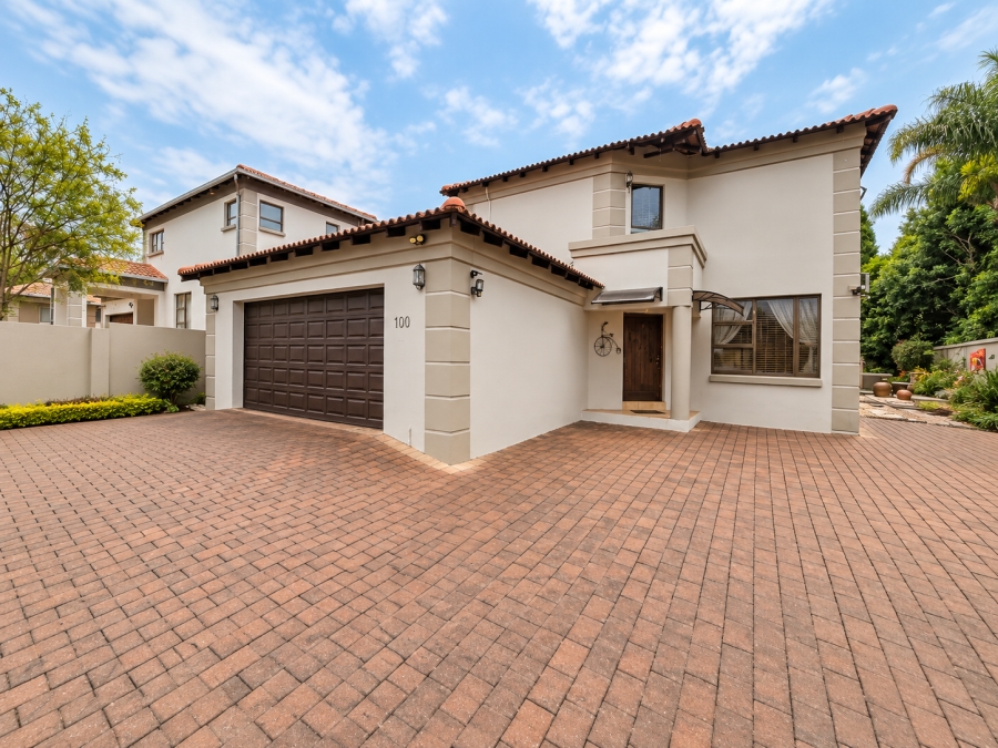 5 Bedroom Property for Sale in Willowbrook Gauteng