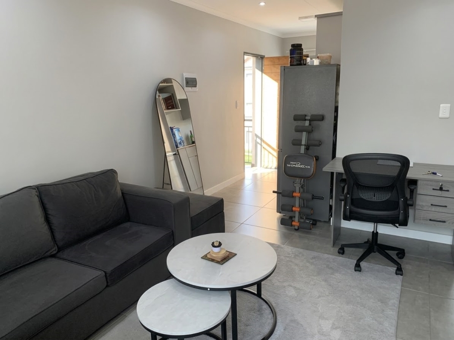 2 Bedroom Property for Sale in Sinoville Gauteng