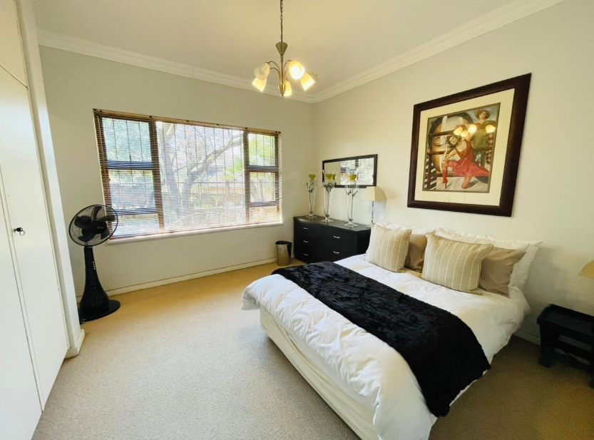3 Bedroom Property for Sale in Glenvista Gauteng