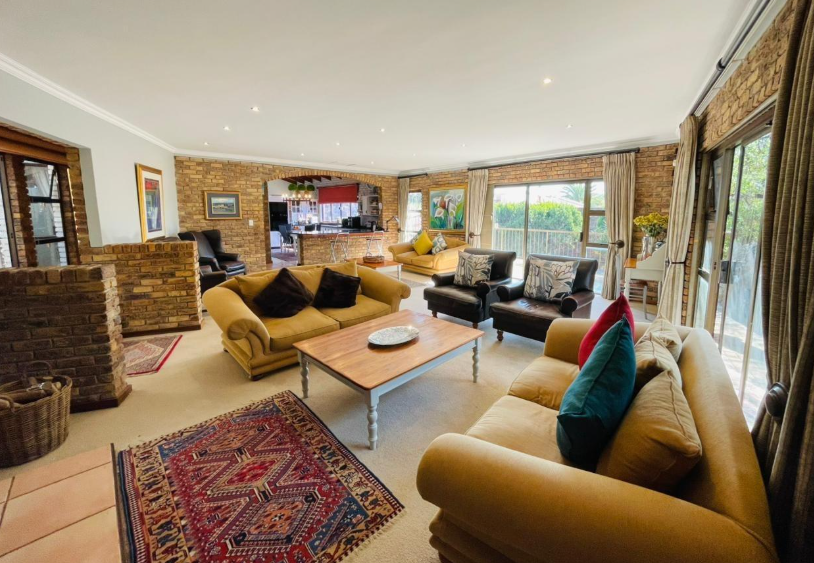 3 Bedroom Property for Sale in Glenvista Gauteng