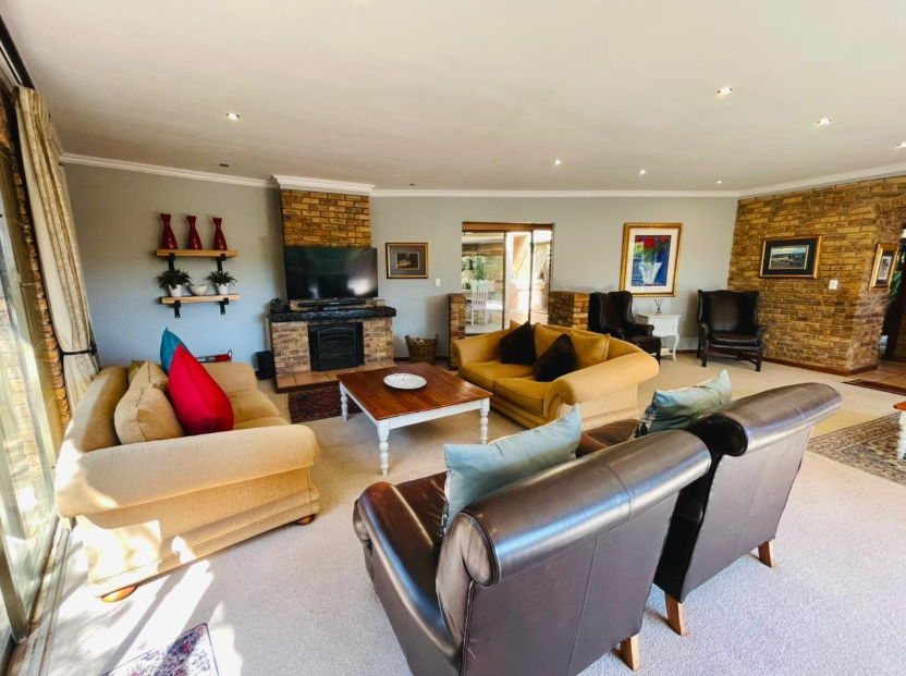 3 Bedroom Property for Sale in Glenvista Gauteng
