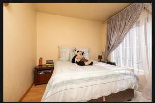 3 Bedroom Property for Sale in Suideroord Gauteng