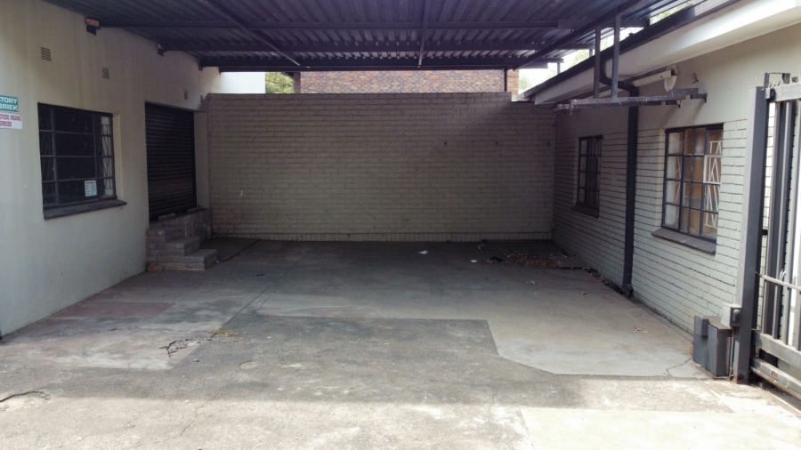 Commercial Property for Sale in Mountain View Gauteng