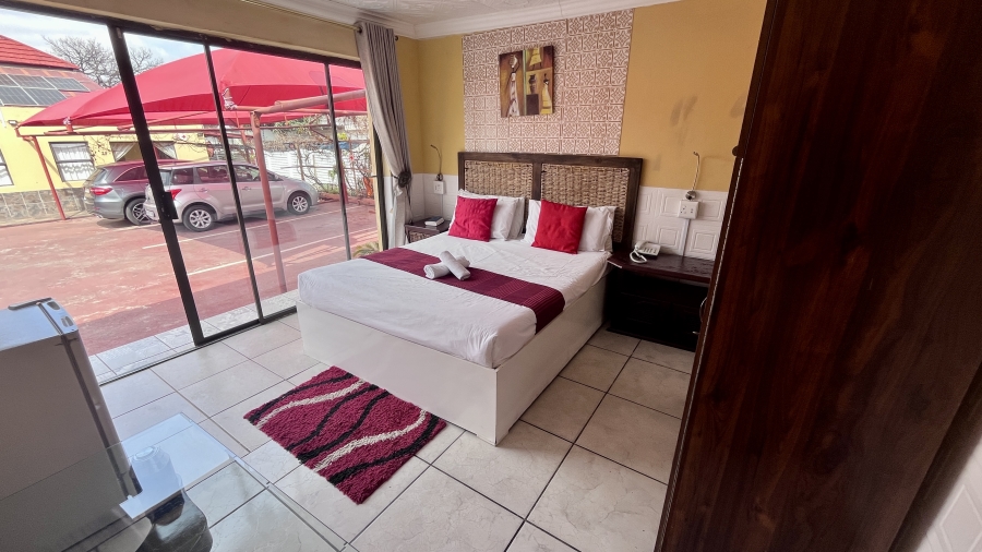 Commercial Property for Sale in Mountain View Gauteng