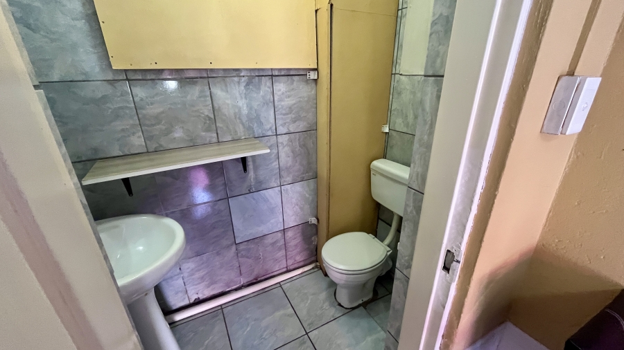 Commercial Property for Sale in Mountain View Gauteng