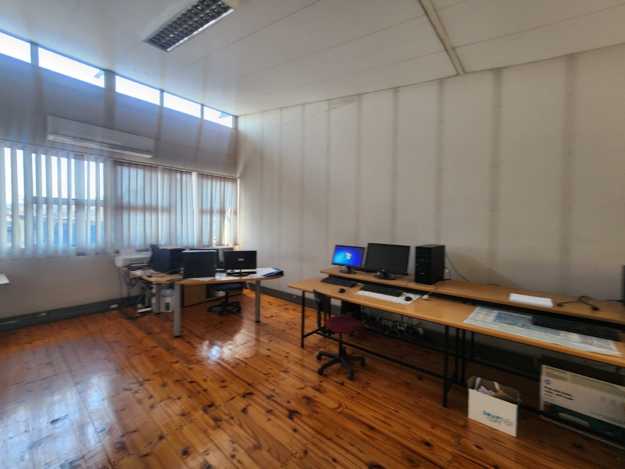Commercial Property for Sale in Koedoespoort Industrial Gauteng
