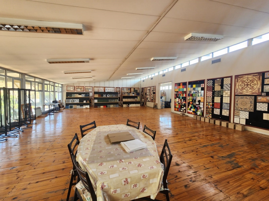 Commercial Property for Sale in Koedoespoort Industrial Gauteng