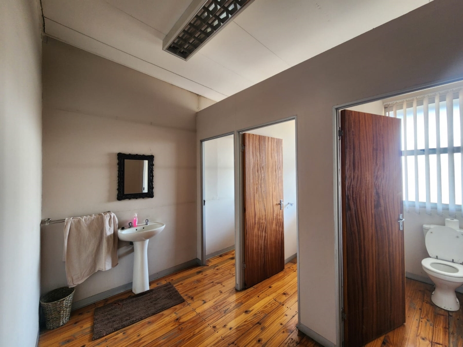 Commercial Property for Sale in Koedoespoort Industrial Gauteng