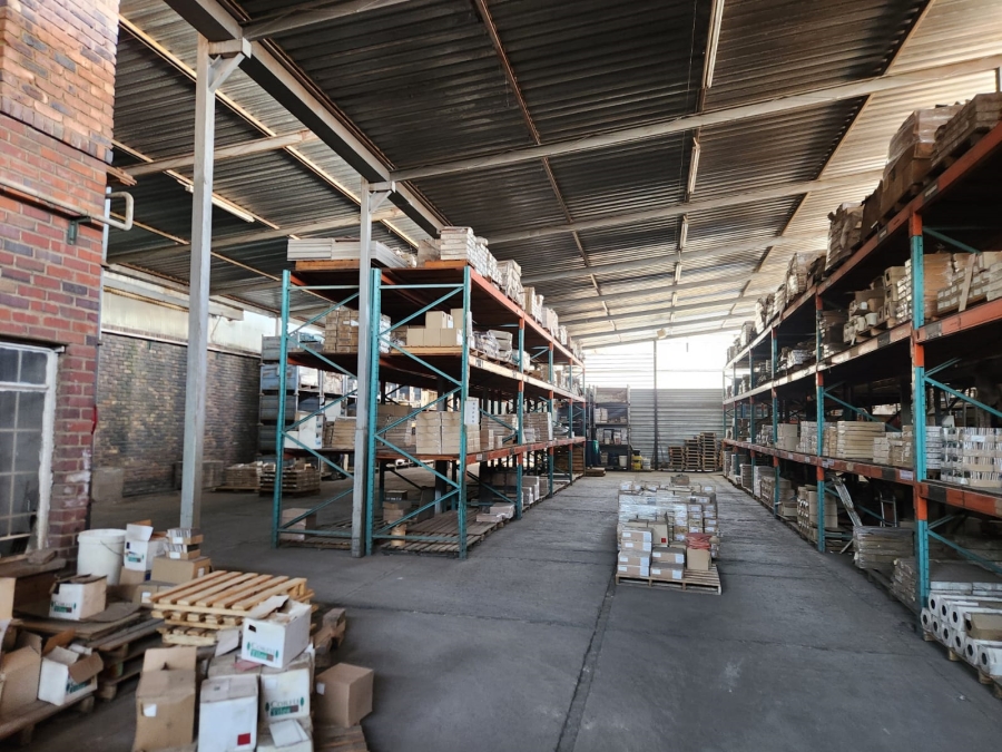 Commercial Property for Sale in Koedoespoort Industrial Gauteng