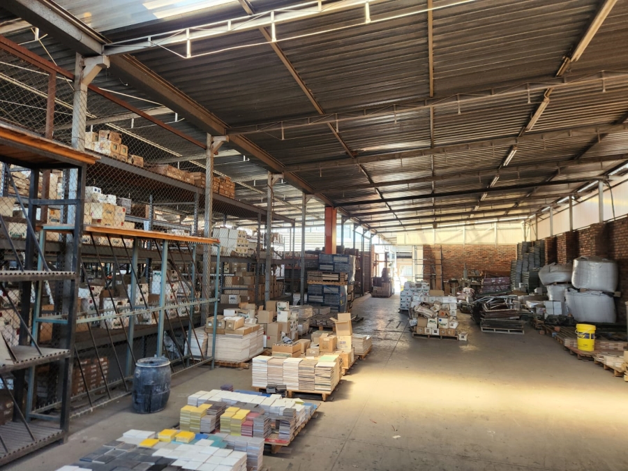 Commercial Property for Sale in Koedoespoort Industrial Gauteng