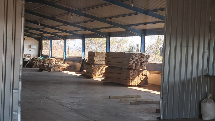 To Let Commercial Property for Rent in Doornkloof Gauteng