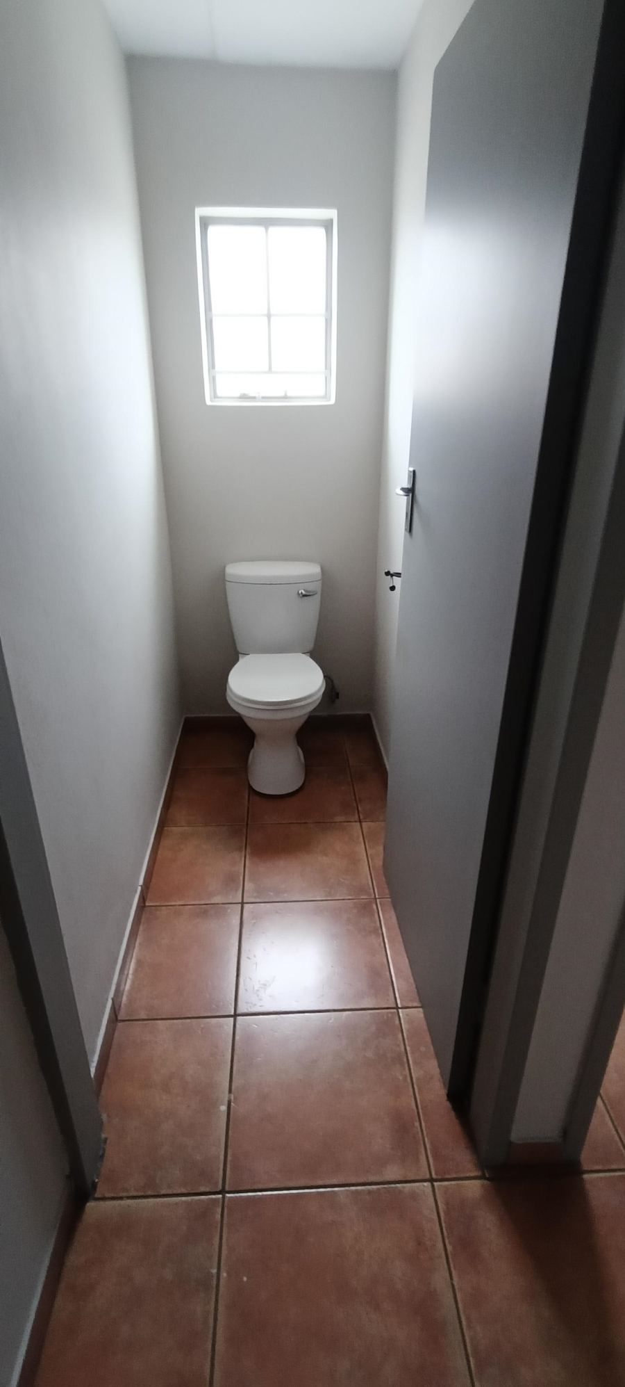 To Let Commercial Property for Rent in Silverton Gauteng