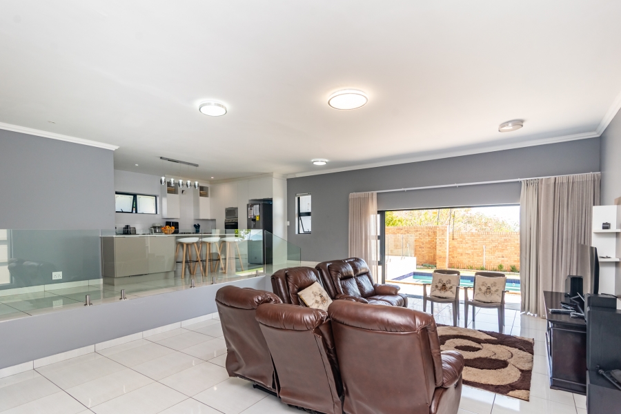 3 Bedroom Property for Sale in Homes Haven Gauteng