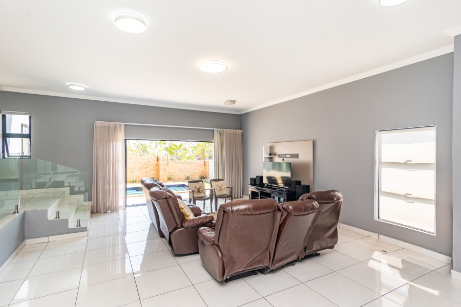 3 Bedroom Property for Sale in Homes Haven Gauteng