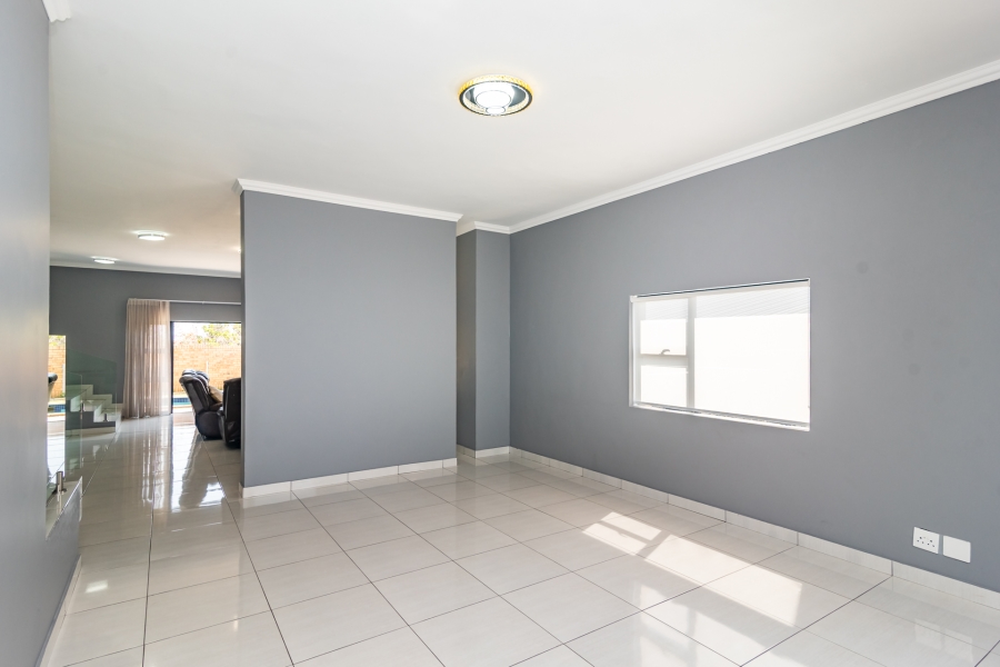 3 Bedroom Property for Sale in Homes Haven Gauteng