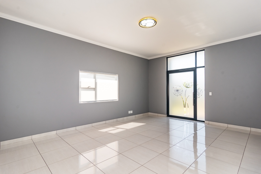 3 Bedroom Property for Sale in Homes Haven Gauteng