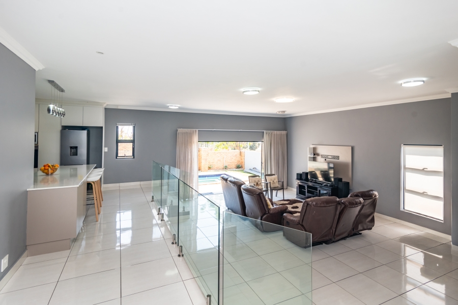 3 Bedroom Property for Sale in Homes Haven Gauteng
