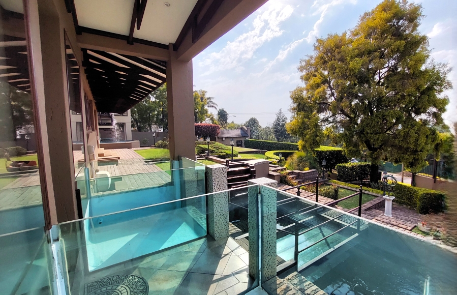 9 Bedroom Property for Sale in Waterkloof Ridge Gauteng