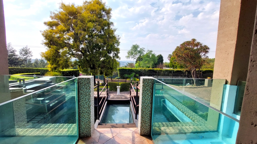 9 Bedroom Property for Sale in Waterkloof Ridge Gauteng