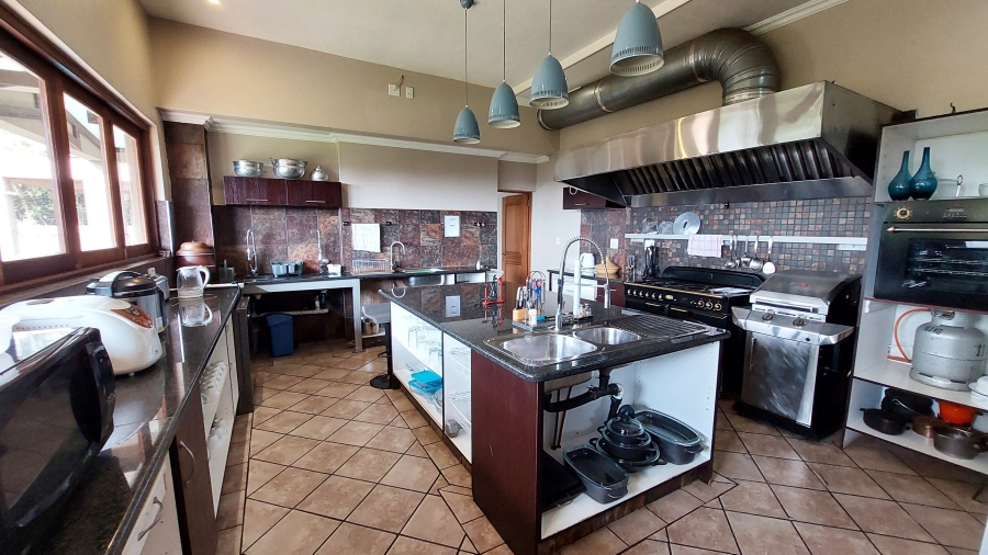 9 Bedroom Property for Sale in Waterkloof Ridge Gauteng