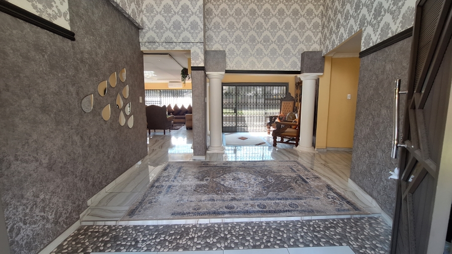 4 Bedroom Property for Sale in Vanderbijlpark SW 5 Gauteng