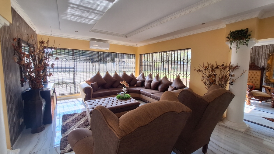 4 Bedroom Property for Sale in Vanderbijlpark SW 5 Gauteng