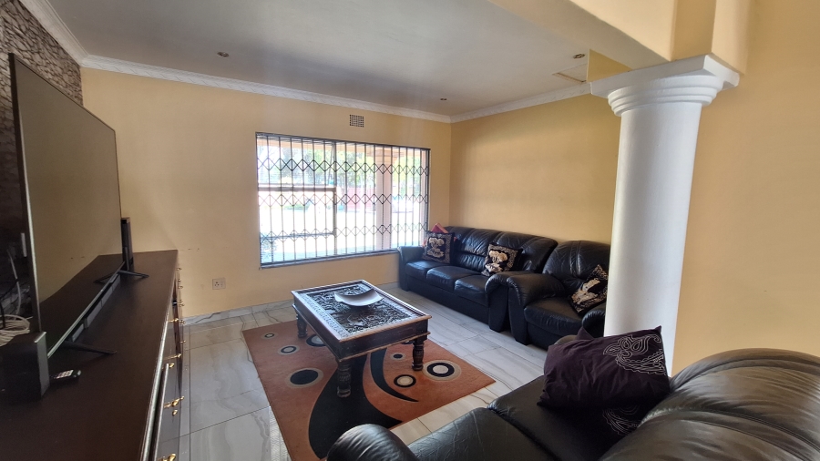 4 Bedroom Property for Sale in Vanderbijlpark SW 5 Gauteng
