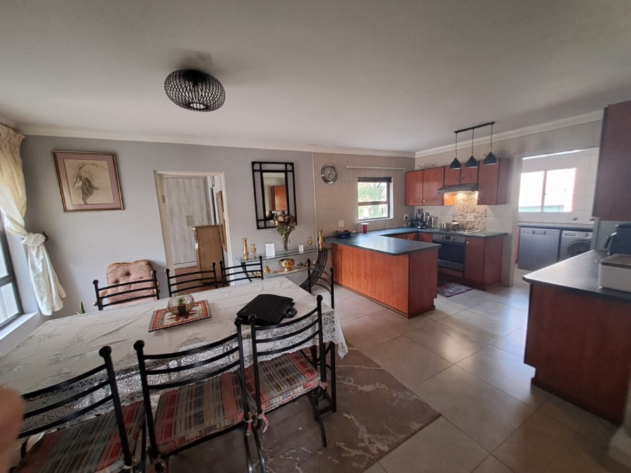 4 Bedroom Property for Sale in Jordaan Park Gauteng