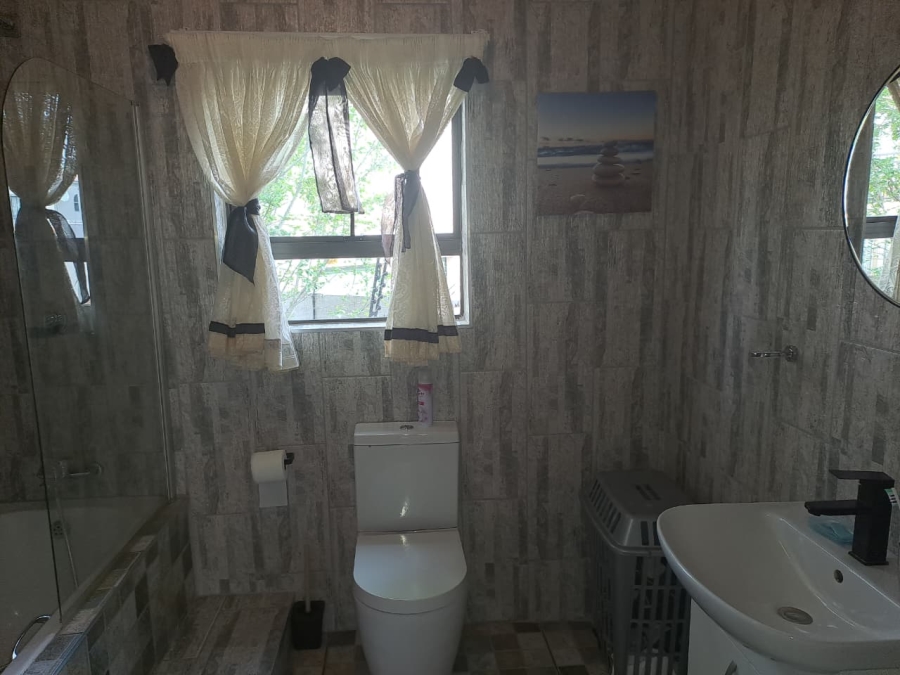 4 Bedroom Property for Sale in Jordaan Park Gauteng