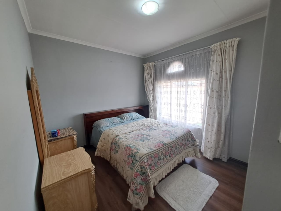 4 Bedroom Property for Sale in Jordaan Park Gauteng
