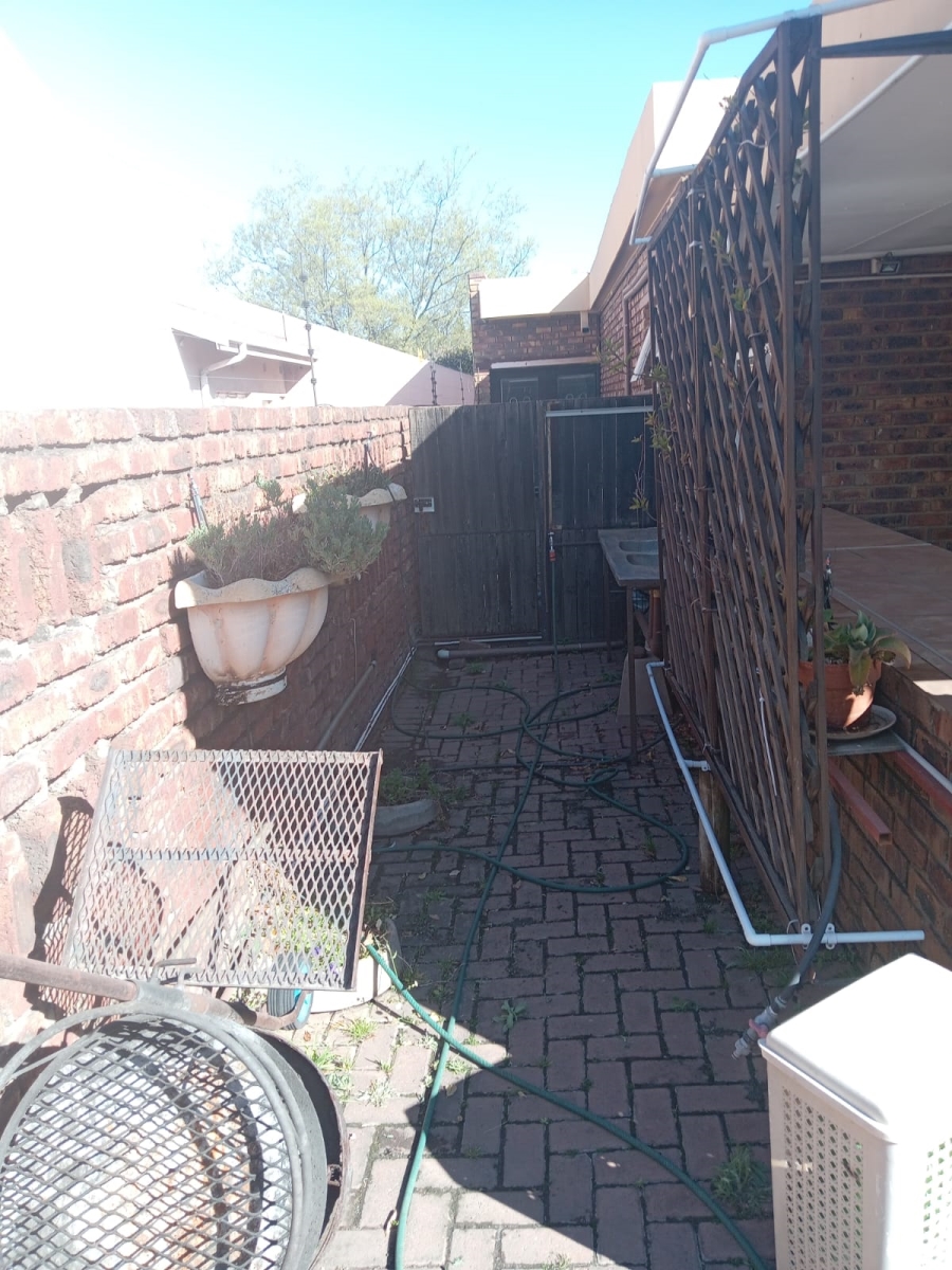 3 Bedroom Property for Sale in Vanderbijlpark Sw 2 Gauteng