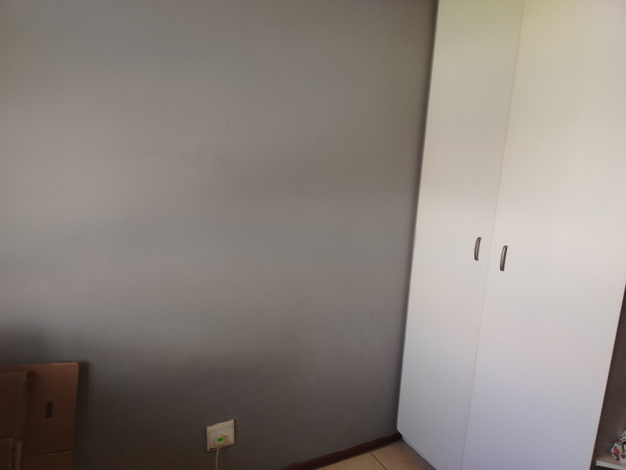 To Let 2 Bedroom Property for Rent in Brenthurst Gauteng